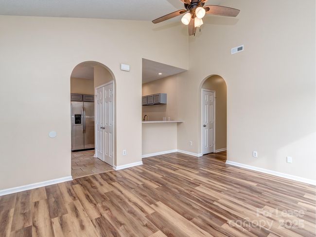 6213 Derryfield Dr, House other with 3 bedrooms, 2 bathrooms and null parking in Charlotte NC | Image 7