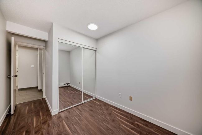 301 - 431 1 Avenue Ne, Home with 2 bedrooms, 1 bathrooms and 1 parking in Calgary AB | Image 12