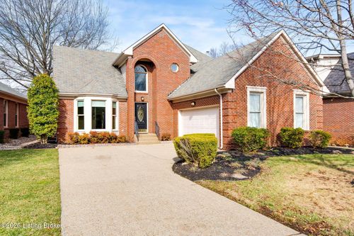 8016 Cedar Glen Ln, Louisville, KY, 40291-4044 | Card Image