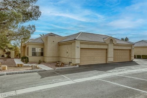 448 Wonderstone Drive, Las Vegas, NV, 89107 | Card Image