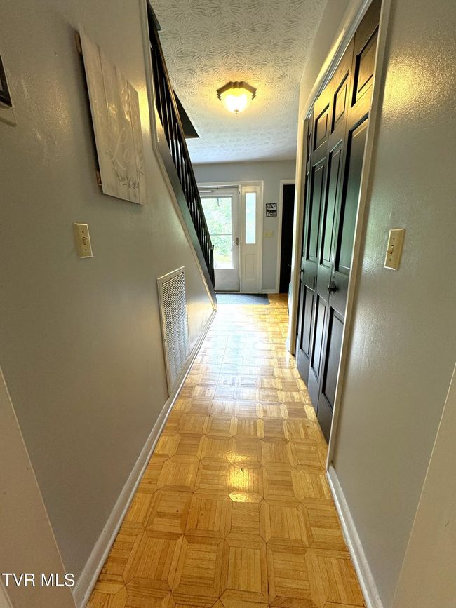 1516 Valley View Dr, House other with 4 bedrooms, 4 bathrooms and null parking in Big Stone Gap VA | Image 13