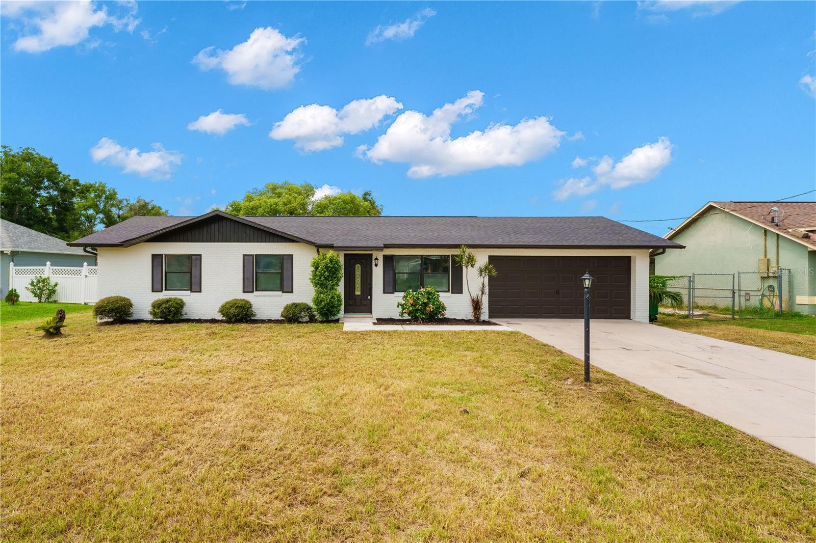 Alexander Ave, Deltona, FL 32725