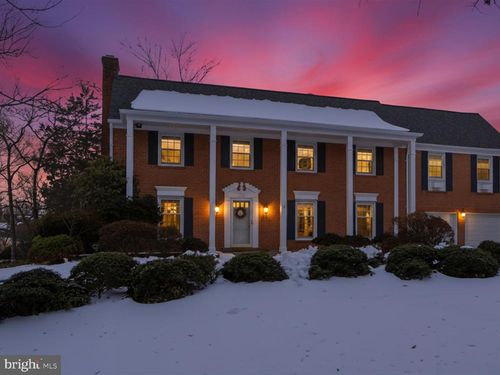 8818 Cold Spring Rd, POTOMAC, MD, 20854-2423 | Card Image