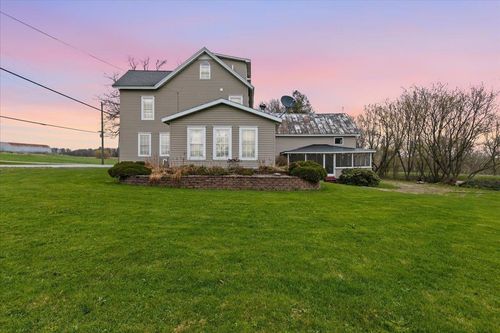 6852 Vt Route 105, Sheldon, VT, 05483 | Card Image