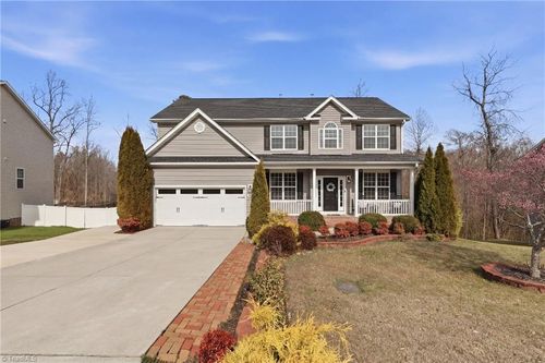467 Mahogany Dr, Thomasville, NC, 27360-9721 | Card Image
