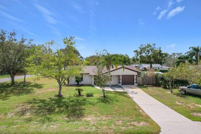 1636 Old Mount Dora Road, House other with 2 bedrooms, 1 bathrooms and null parking in Eustis FL | Image 2