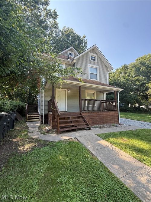 1152 Manning Avenue, Akron, OH, 44307 | Card Image
