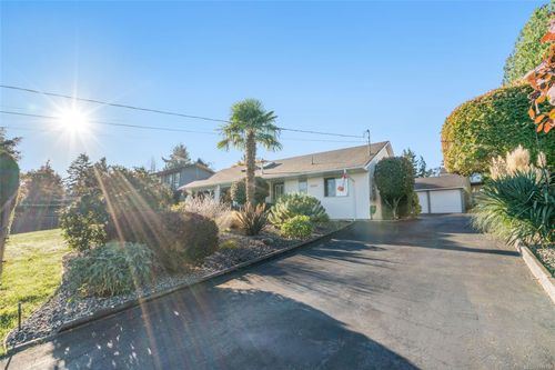 1379 Reef Rd, Nanoose Bay, BC, V9P9B9 | Card Image