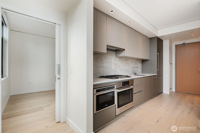 UNIT-806 - 2510 6 Th Ave, Condo with 1 bedrooms, 1 bathrooms and null parking in Seattle WA | Image 12