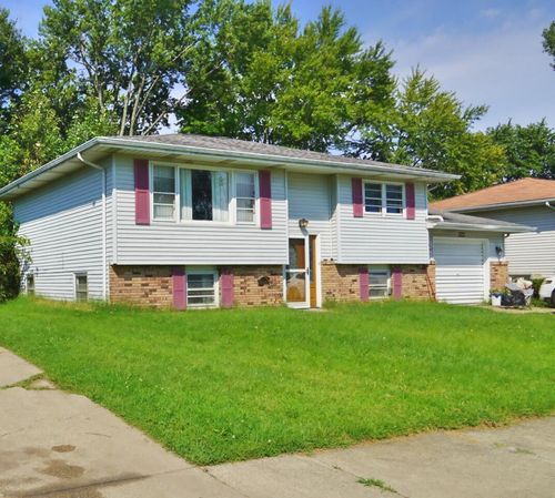 321 Crestwood Dr, Michigan City, IN, 46360-7708 | Card Image