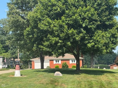 205 W Oneida Trl, Greensburg, IN, 47240-7869 | Card Image