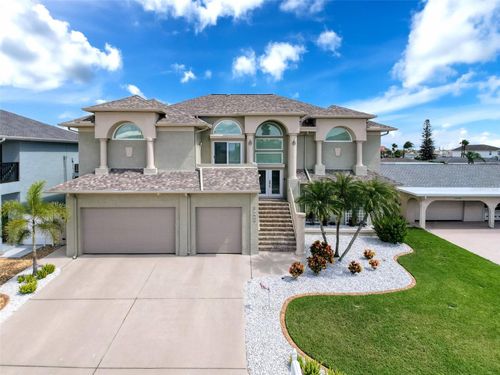 13552 Claudia Dr, HUDSON, FL, 34667-1537 | Card Image
