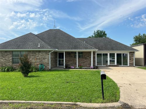 709 S Arno St, Coalgate, OK, 74538-1616 | Card Image