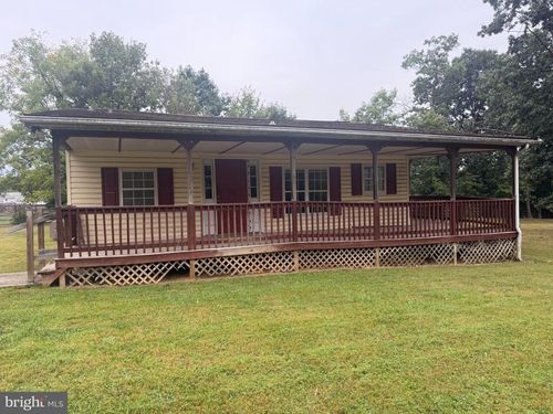 373 Potomac Blvd, Falling Waters, WV, 25419-4253 | Card Image