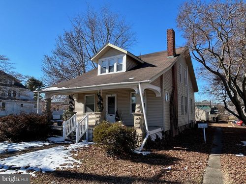 748 S State St, DOVER, DE, 19901-4146 | Card Image