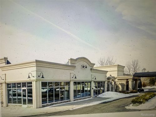 1537 E Pierson Rd, Flushing, MI, 48433-1816 | Card Image