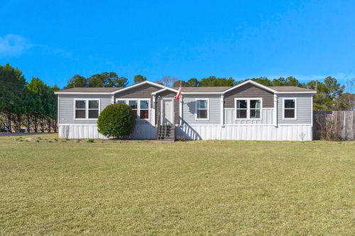 328 Rodeo Dr, Eutawville, SC, 29048-8998 | Card Image