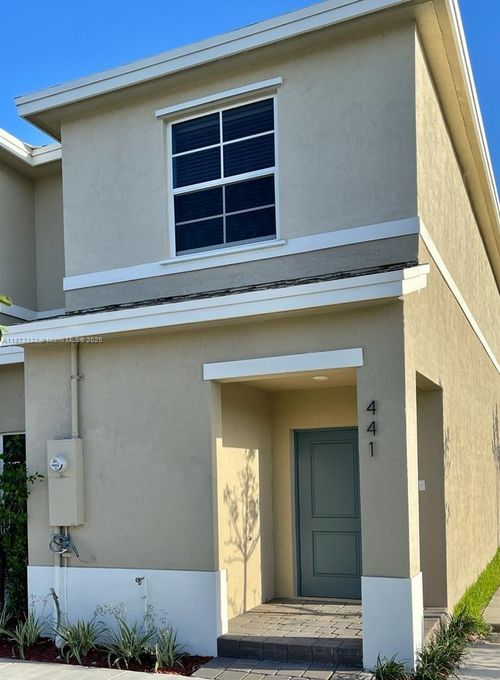 441 Ne 5th Ter, Florida City, FL, 33034-3293 | Card Image