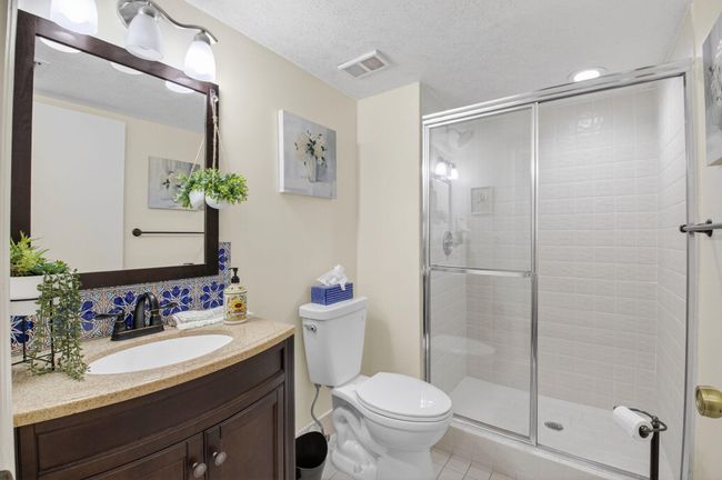 APT-8002 - 16000 Loch Katrine Trl, Condo with 2 bedrooms, 2 bathrooms and null parking in Delray Beach FL | Image 22