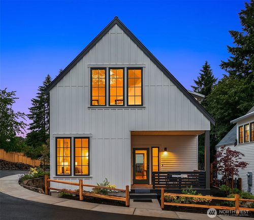 2218 Ne 125th St, Seattle, WA, 98125-4219 | Card Image