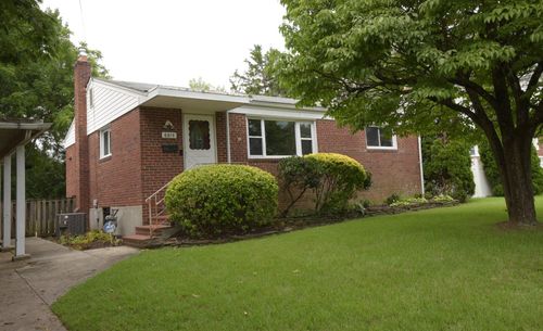 6815 Kingwood Dr, FALLS CHURCH, VA, 22042-3807 | Card Image