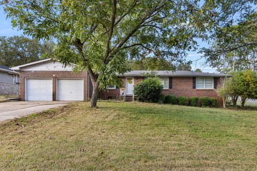 1637 Winston St, Florence, AL, 35630-FL | Card Image