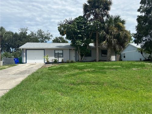 572 Biscayne Ln, SEBASTIAN, FL, 32958-4932 | Card Image