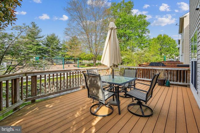 15100 Deer Valley Ter, Townhouse with 3 bedrooms, 3 bathrooms and null parking in SILVER SPRING MD | Image 39
