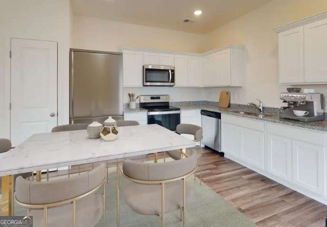 508 Campeche Dr, Townhouse with 3 bedrooms, 3 bathrooms and null parking in Locust Grove GA | Image 5
