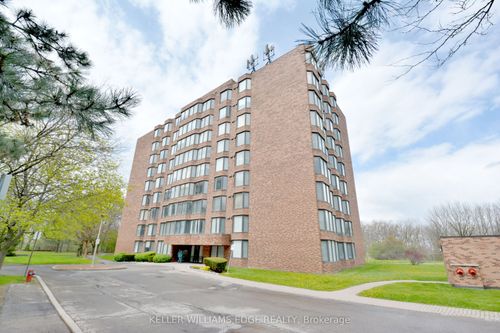 180 Limeridge Road W, Hamilton, ON, L9C7C7 | Card Image