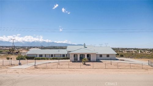 6748 Coriander Dr, Oak Hills, CA, 92344-9327 | Card Image