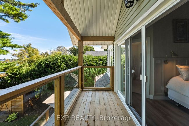21 Pinery Lane, House other with 3 bedrooms, 2 bathrooms and 12 parking in Jacksons Point ON | Image 23