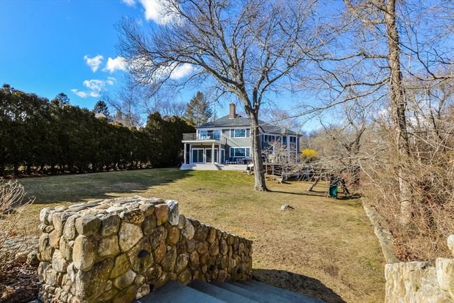 3 E High St, House other with 4 bedrooms, 5 bathrooms and 6 parking in Dartmouth MA | Image 33