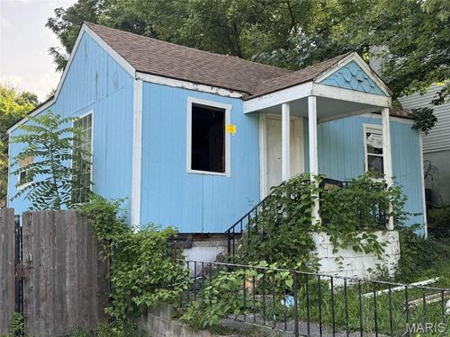 9935 Carlyle Avenue, St Louis, MO, 63114 | Card Image