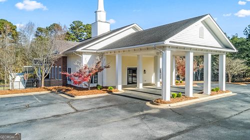 3800 Lenora Church Rd, snellville, GA, 30039-5206 | Card Image