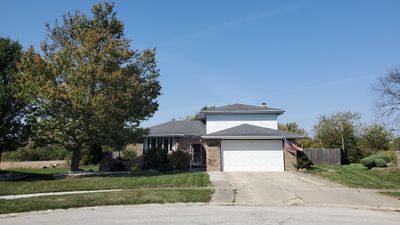 1042 Catalpa Court, House other with 3 bedrooms, 2 bathrooms and 2 parking in Beecher IL | Image 1