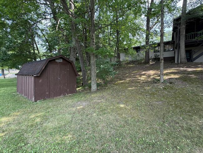 5696 Ridge (40) | Image 9