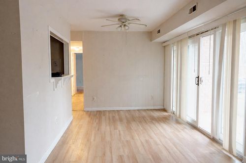 193-8004 Chanute Pl, FALLS CHURCH, VA, 22042-1165 | Card Image