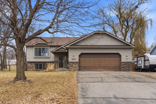 1837 Red River Trl, Saint Cloud, MN, 56301-9545 | Card Image
