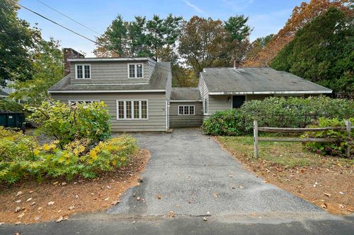 24 Sagamore St, South Hamilton, MA, 01982-1515 | Card Image