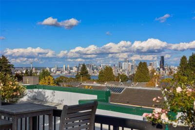 303 - 2331 42nd Avenue Sw, Condo with 1 bedrooms, 1 bathrooms and 1 parking in Seattle WA | Image 2