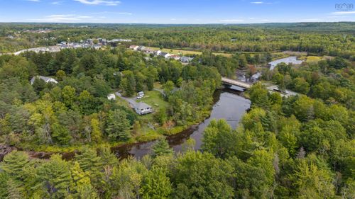 24 Buchanan Ave, Enfield, NS, B2T1C8 | Card Image