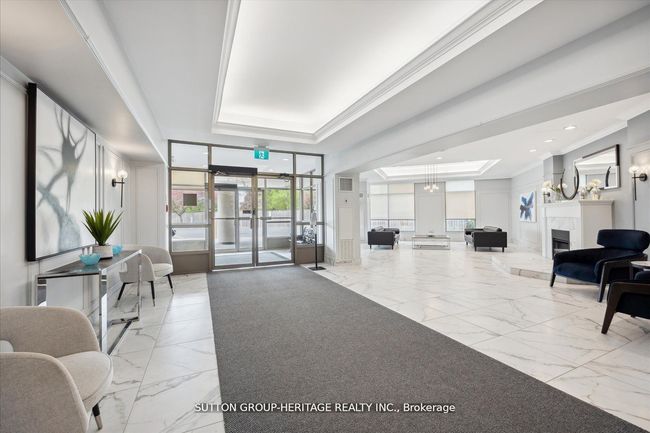 1206 - 712 Rossland Rd E, Condo with 2 bedrooms, 2 bathrooms and null parking in Whitby ON | Image 4