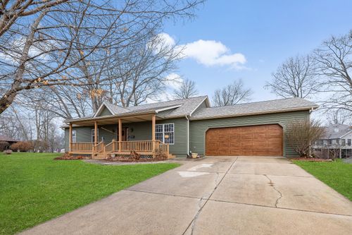 210 Hackberry Drive, Mishawaka, IN, 46544 | Card Image