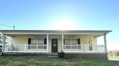 200 Sunset Blvd, Wartrace, TN, 37183-2217 | Card Image