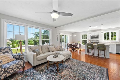 1218-1218 Hazelwood Way, Clinton, MA, 01510-3939 | Card Image