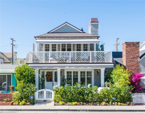 217 Coral Ave, Newport Beach, CA, 92662-1145 | Card Image