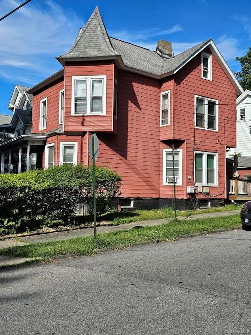 25-25 Carroll St, Poughkeepsie, NY, 12601-4366 | Card Image