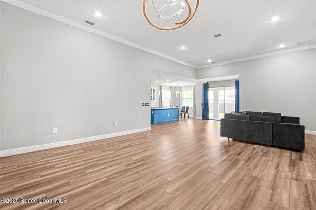 922 Raleigh Rd Se, House other with 4 bedrooms, 3 bathrooms and null parking in Palm Bay FL | Image 5