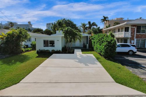 3236 Ne 16th St, Pompano Beach, FL, 33062-3304 | Card Image
